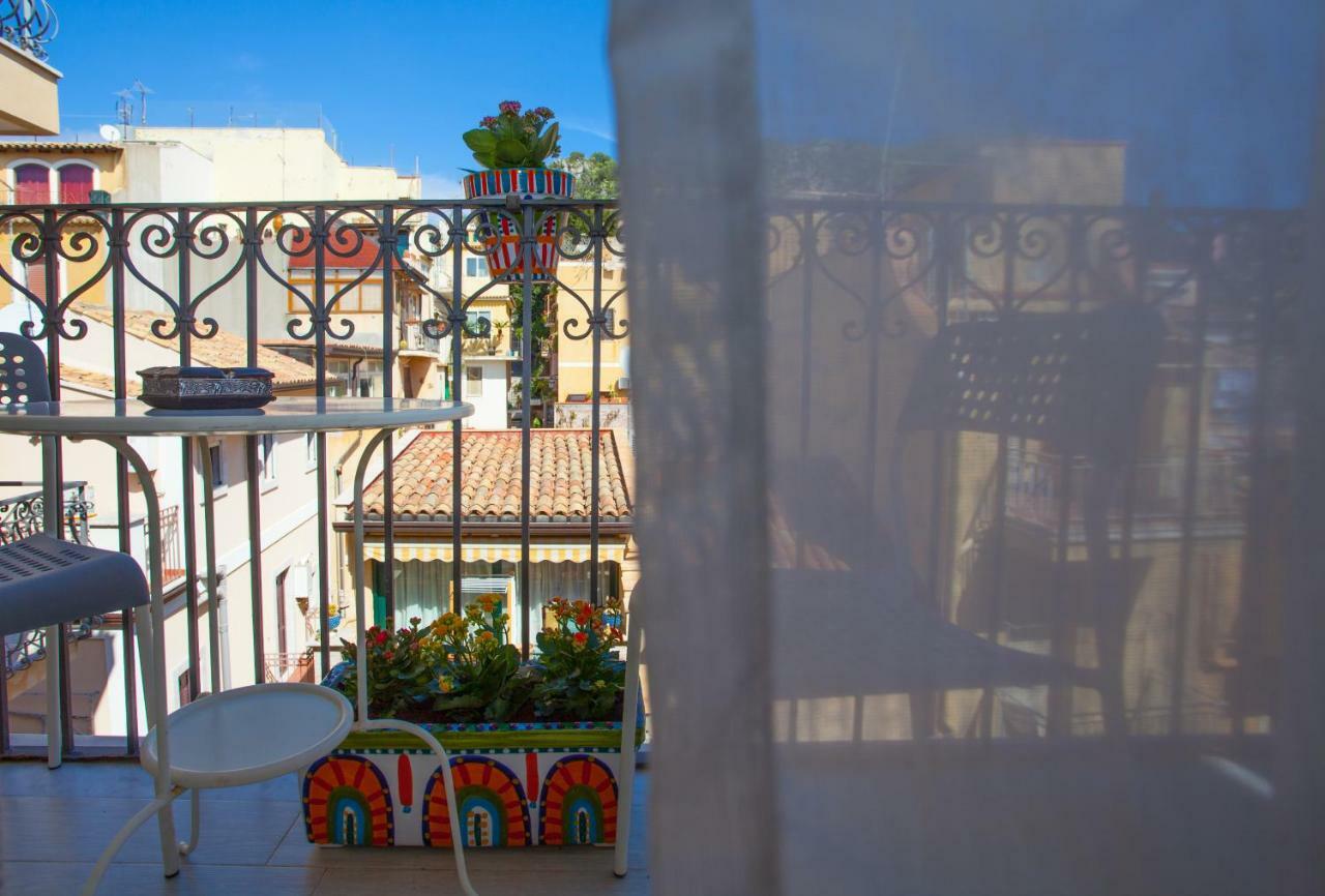Casa Don Micio Hotel Taormina Exterior photo